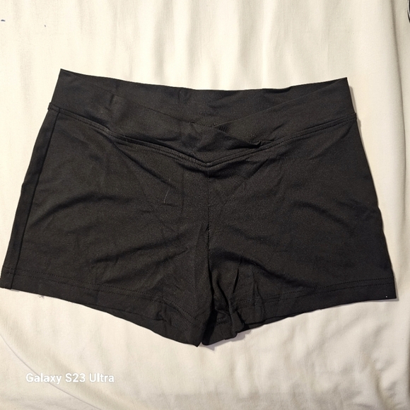 Danskin Other - 🪻3 for $20.  Girl's active sport shorts